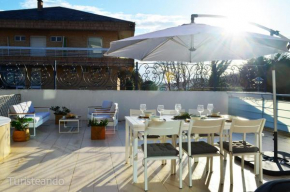 Apartamento de lujo Aquarela - piscina climatizada y parking